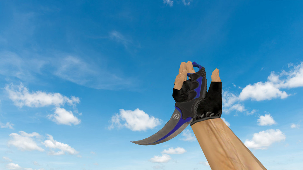 Karambit Automatic Blue для CS 1.6 — скриншот 1