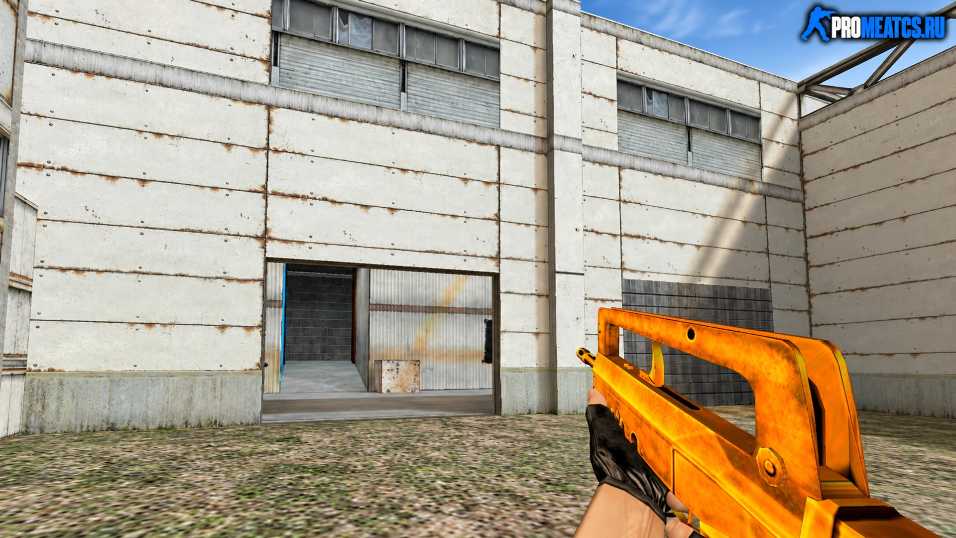 Модель Famas Золотой для CS 1.6 — скриншот 1